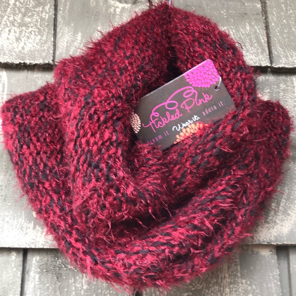 NWT Tickled Pink Infinity Neck Scarf Warm Stretch Cold Weather Neck Scarf NWT